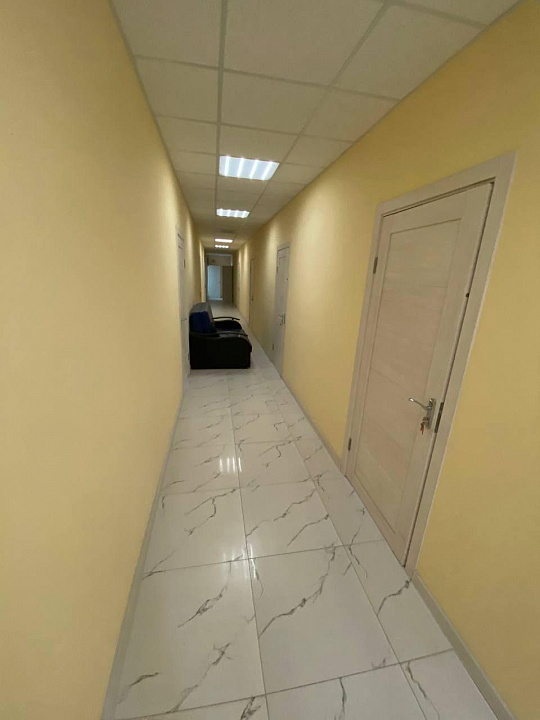 Отдельно стоящее здание, 400 м² фото