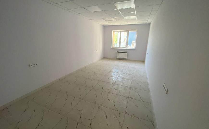 Отдельно стоящее здание, 400 м² фото