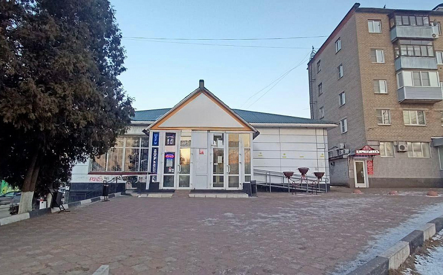 Аренда торгового помещения, 200 м² фото