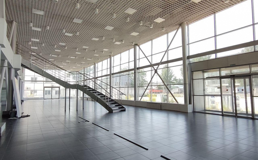 Помещение свободного назначения, 2 110 м² фото