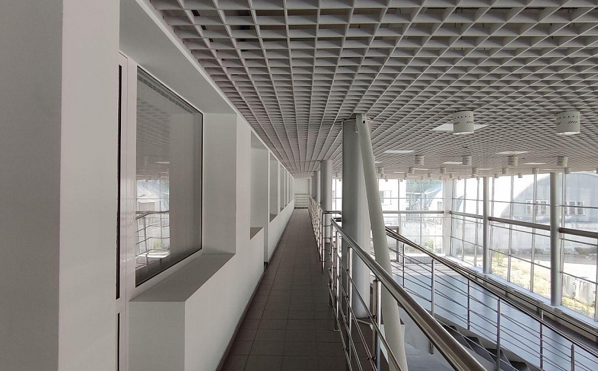Помещение свободного назначения, 2 110 м² фото