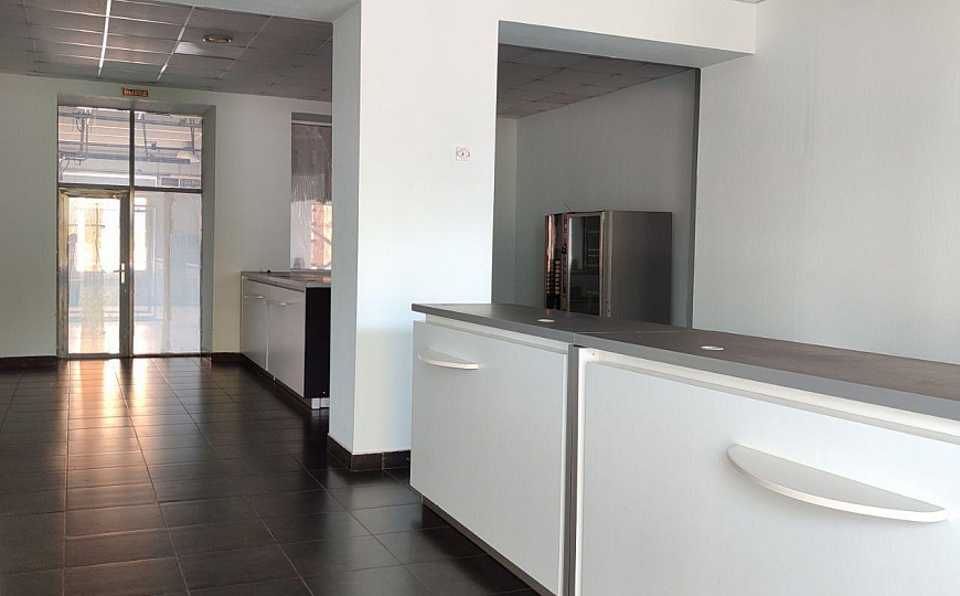 Помещение свободного назначения, 2 110 м² фото