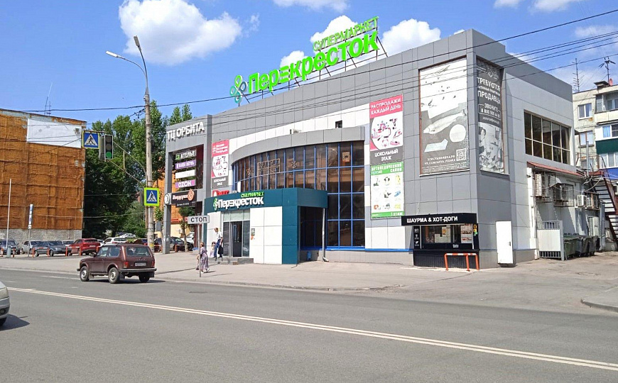 Помещение свободного назначения 1200 м² фото