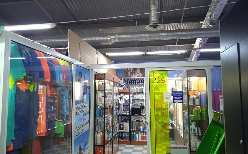 Помещение свободного назначения 1200 м² фото