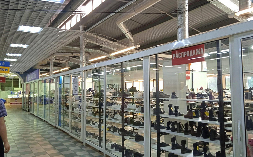 Помещение свободного назначения 1200 м² фото