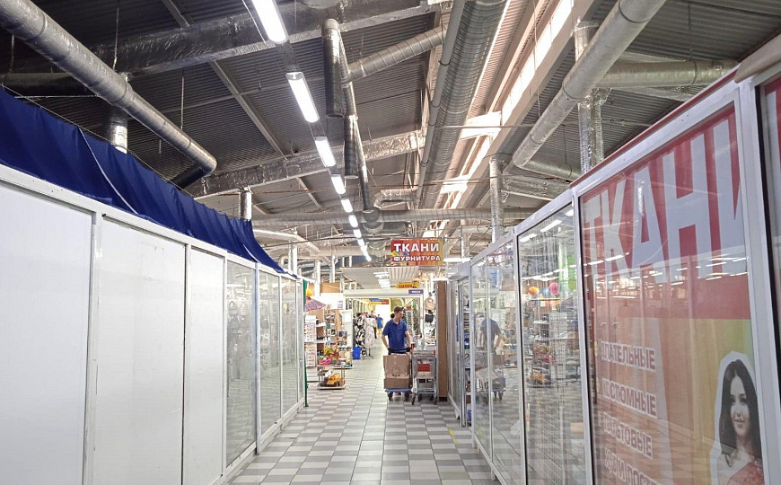 Помещение свободного назначения 1200 м² фото