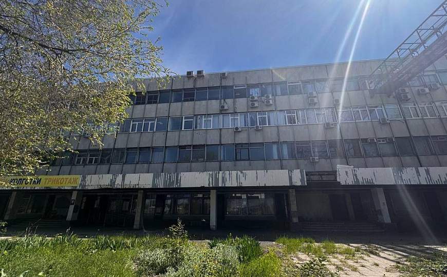 Здание 5000 квм фото