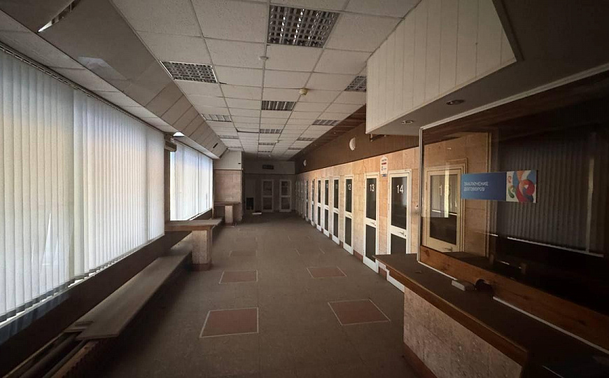 Здание 5000 квм фото