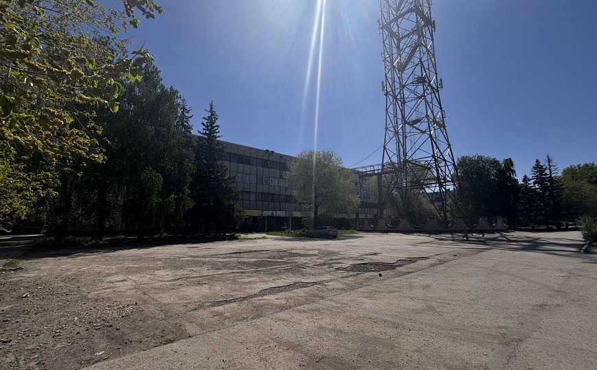 Здание 5000 квм фото