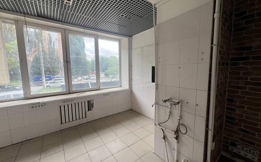 Двухэтажное помещение свободного назначения 462 м2 фото
