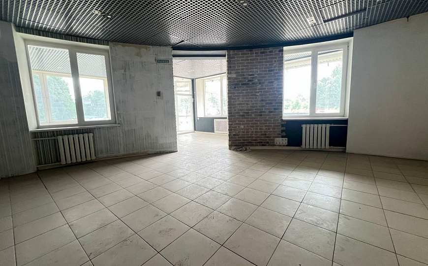 Двухэтажное помещение свободного назначения 462 м2 фото