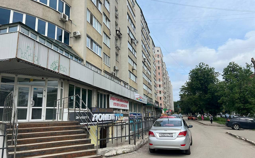 Двухэтажное помещение свободного назначения 462 м2 фото