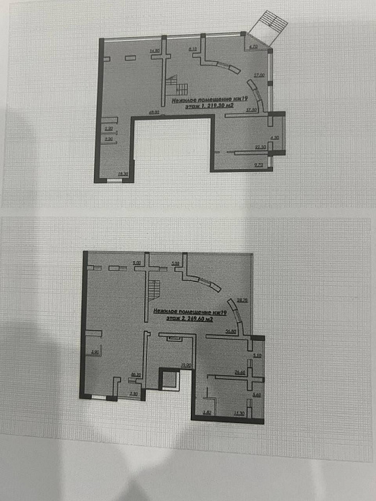 Двухэтажное помещение свободного назначения 490 м² на первой линии фото