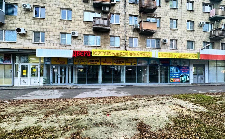Помещение под магазин, аптеку, салон, услуги, 167,5 м² фото