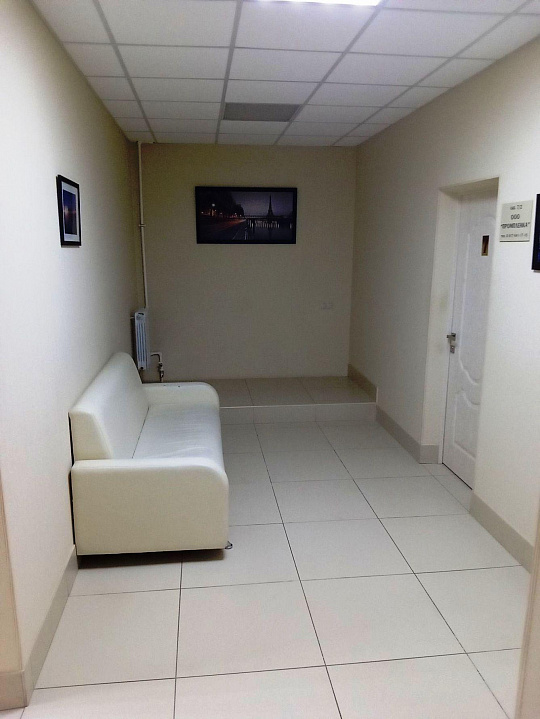 Офисы в центре с ремонтом и мебелью 162,2 м² фото