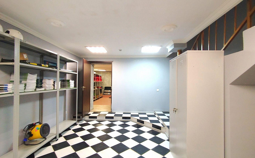 Сдам помещение свободного назначения, 270 м² фото