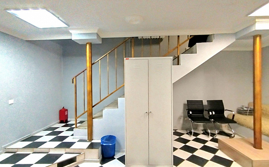 Сдам помещение свободного назначения, 270 м² фото