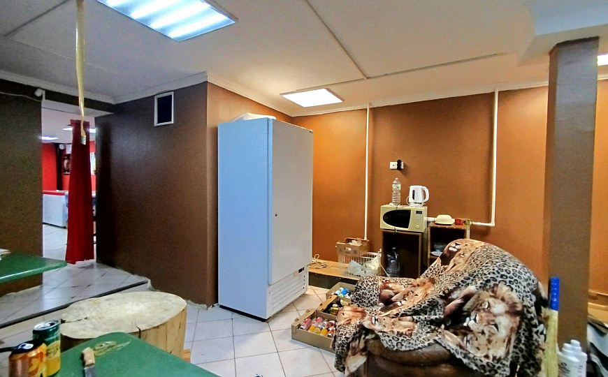 Сдам помещение свободного назначения, 270 м² фото