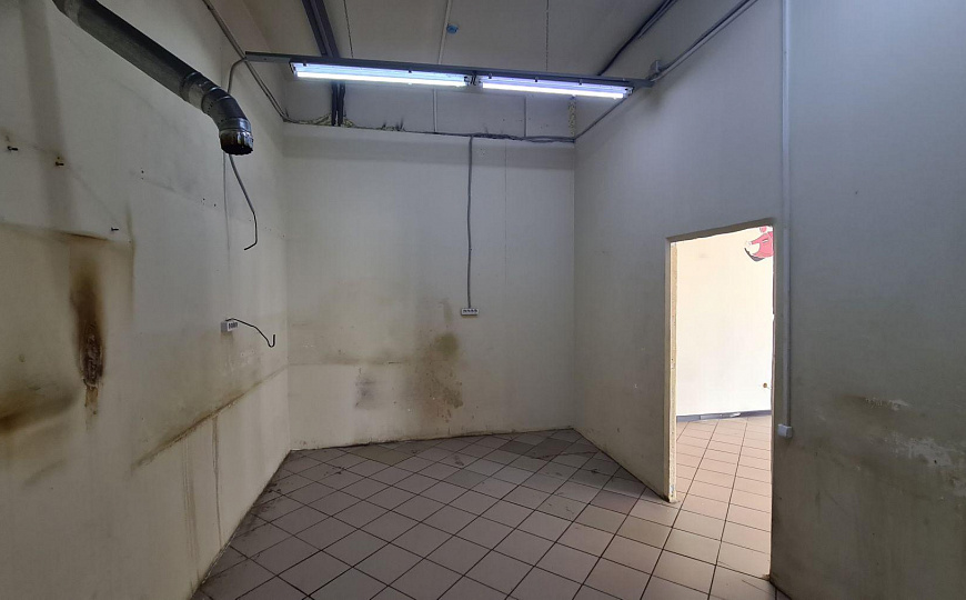 Сдам помещение свободного назначения, 181 м² фото