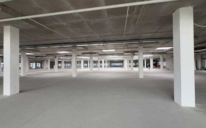 Сдам торговый центр, 3 900 м² фото