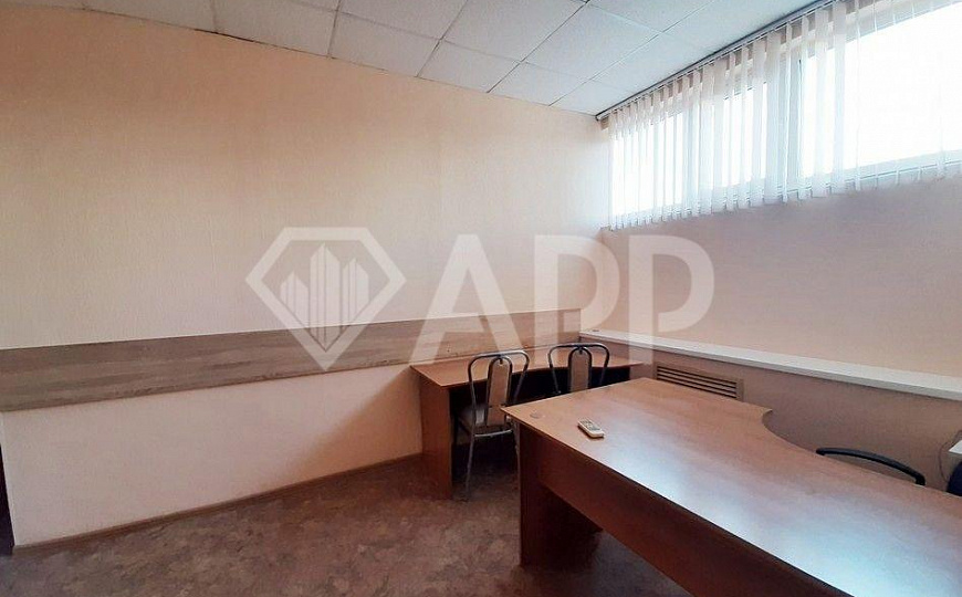 Продаю помещения 177 м² на ул. Адоратского 12б фото