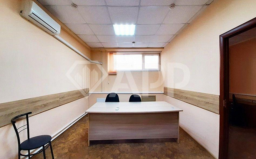 Продаю помещения 177 м² на ул. Адоратского 12б фото