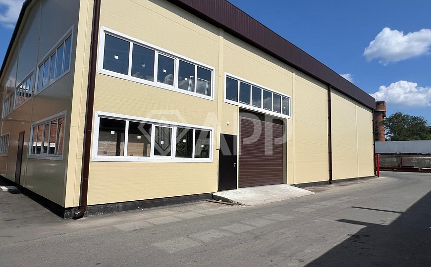 Сдам помещение свободного назначения, 605 м² фото