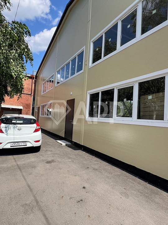 Сдам помещение свободного назначения, 605 м² фото