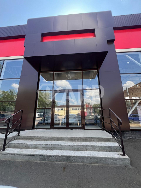 Сдам помещение свободного назначения, 605 м² фото
