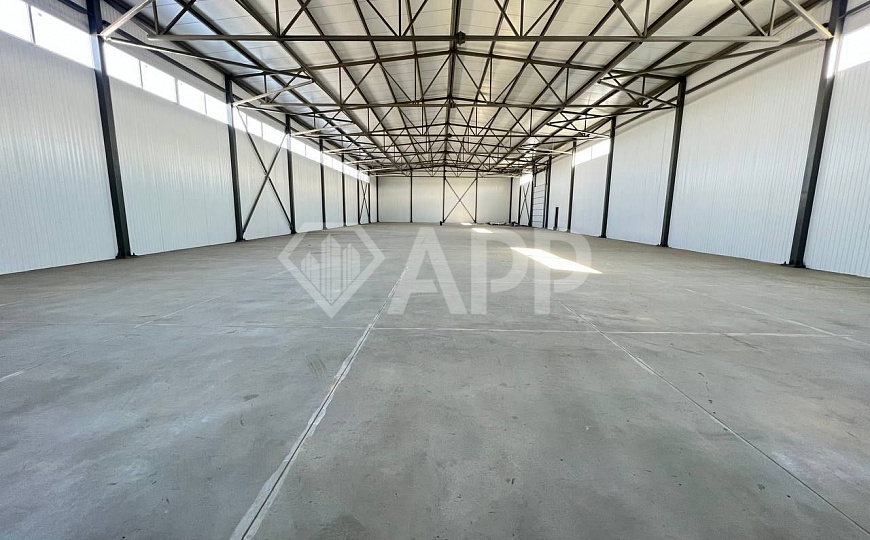 Сдаю теплый склад, 1 450 м² фото
