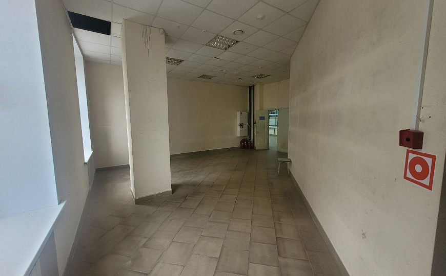 ТЦ " Квадро" 470 м2. фото