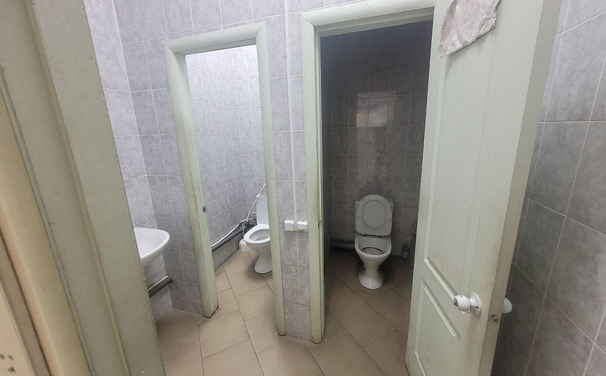 ТЦ " Квадро" 470 м2. фото