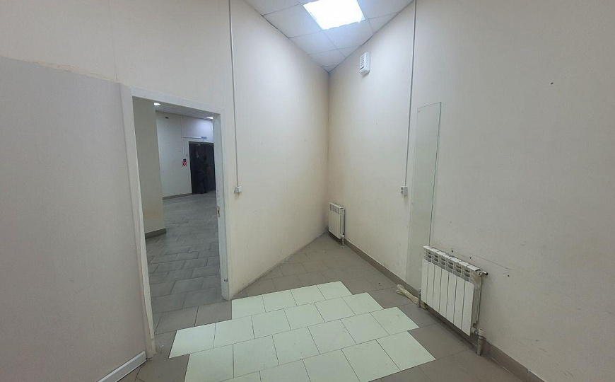 ТЦ " Квадро" 470 м2. фото