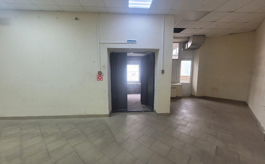 ТЦ " Квадро" 470 м2. фото