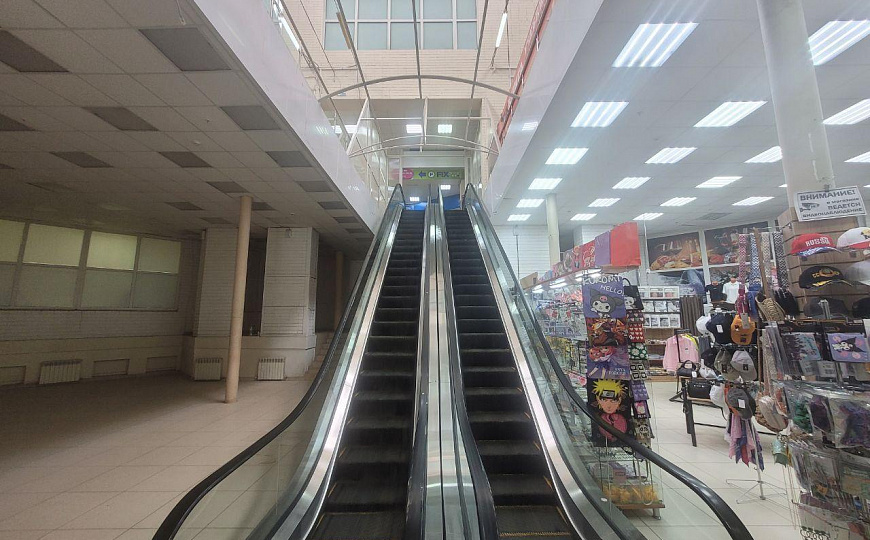 ТЦ " Квадро" 470 м2. фото