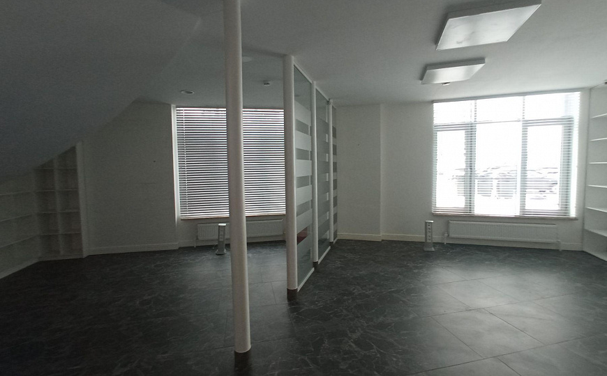 Сдается помещение свободного назначения 477 м² фото
