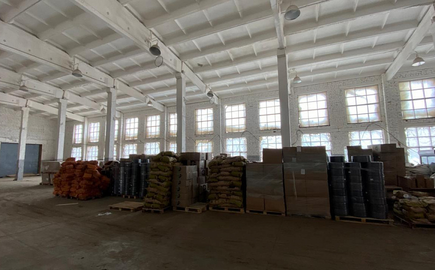 Сдам производственное помещение, 1 300 м² фото
