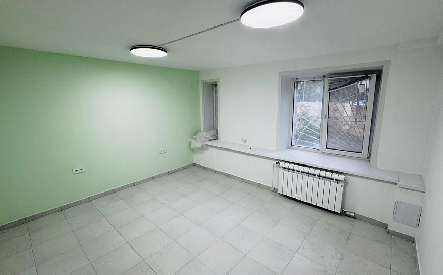 Офисы с мокрой точкой, салон, бьюти услуги 70 м² фото