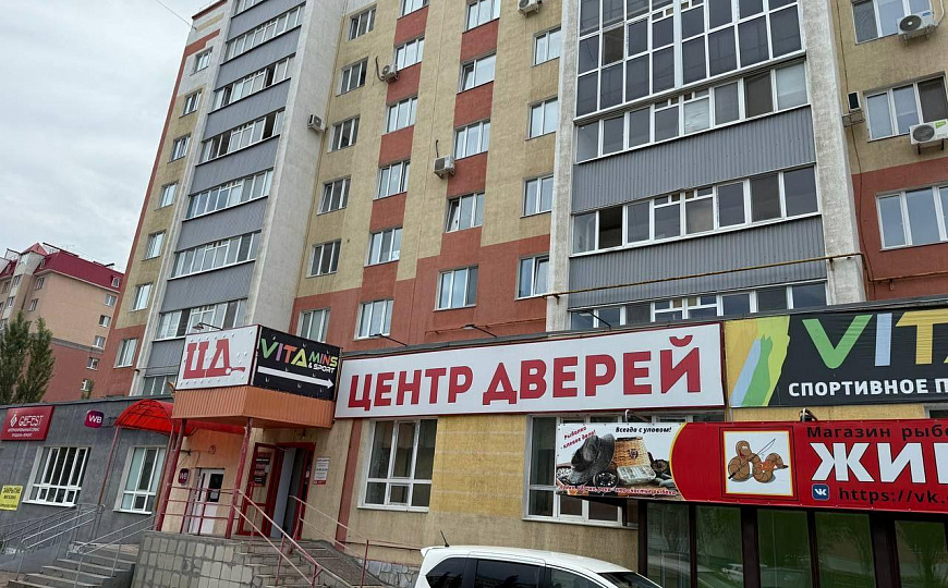 Помещение свободного назначения на красной линии фото