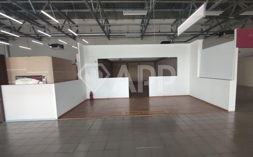 Бизнес-центр/офисный центр, 700 м² фото