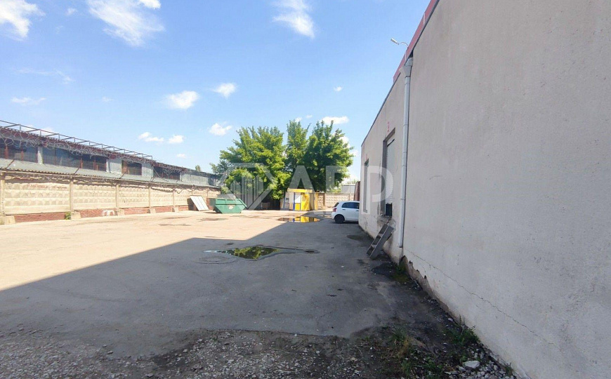 Бизнес-центр/офисный центр, 700 м² фото