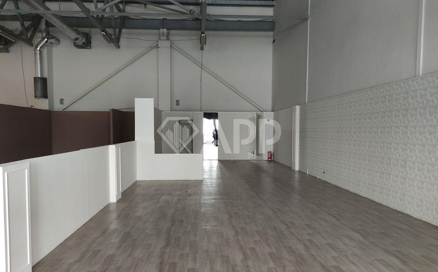Бизнес-центр/офисный центр, 700 м² фото