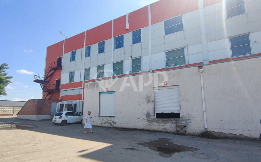 Бизнес-центр/офисный центр, 700 м² фото