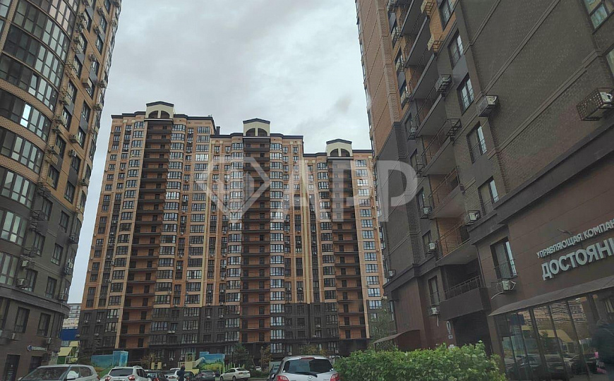 Сдам торговое помещение, 72 м² фото