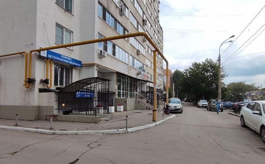 Помещение свободного назначения 120,9 м² на первой линии фото