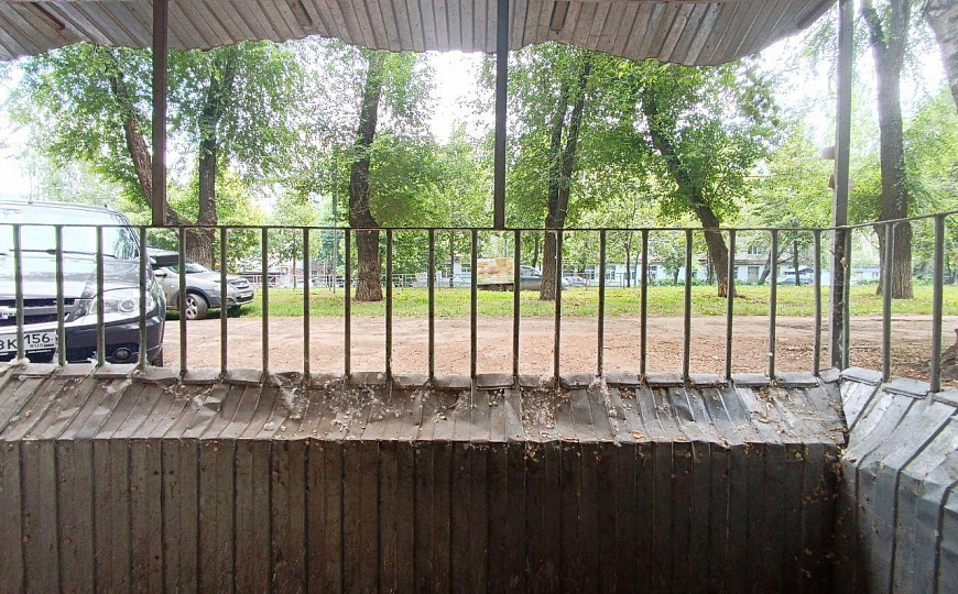 Помещение свободного назначения на первой линии. фото