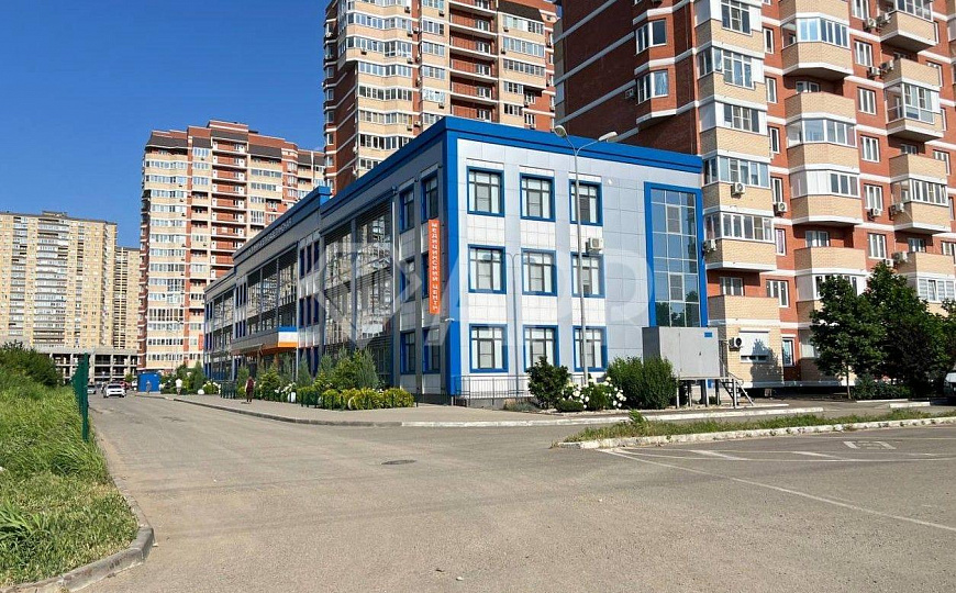 Продаю отдельно стоящее здание, 3 862 м² фото