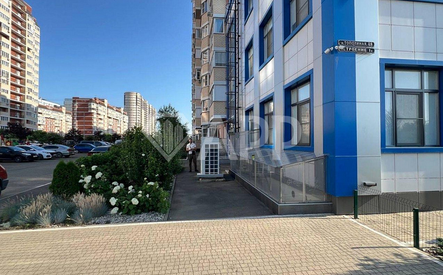 Продаю отдельно стоящее здание, 3 862 м² фото
