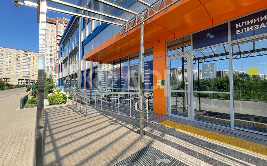 Продаю отдельно стоящее здание, 3 862 м² фото
