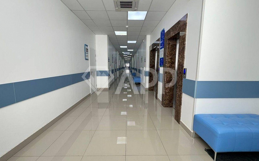 Продаю отдельно стоящее здание, 3 862 м² фото